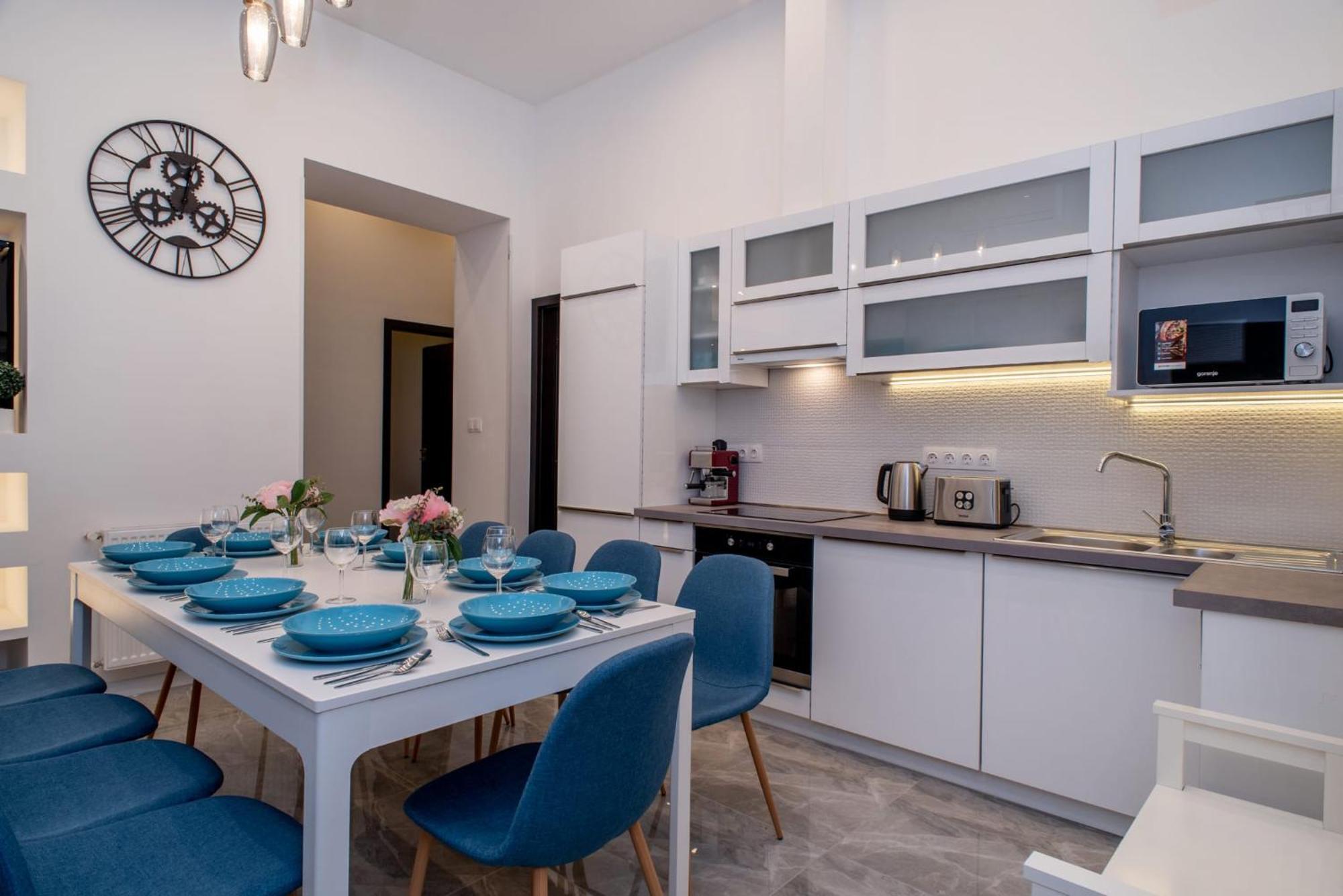 Very Central New And Large Ac Apartment Budapest Luaran gambar