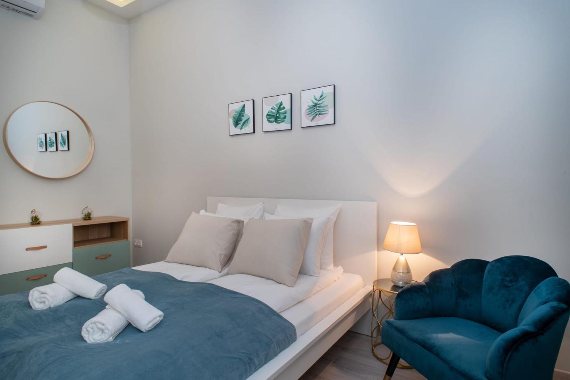 Very Central New And Large Ac Apartment Budapest Luaran gambar