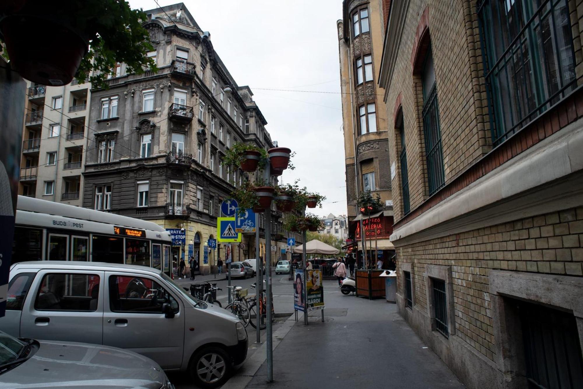 Very Central New And Large Ac Apartment Budapest Luaran gambar